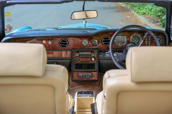 Rolls-Royce Corniche I 1977 16827