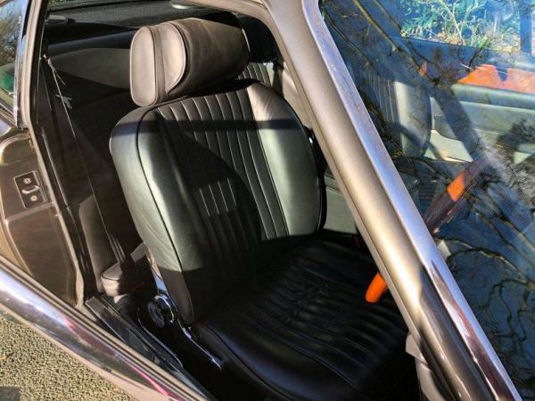 Aston Martin V8 Vantage 1987 70179