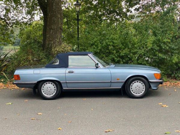 Mercedes-Benz 500 SL 1989 100093