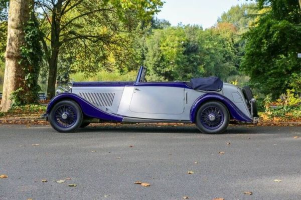 Bentley 4 1/4 Litre 1936 131214