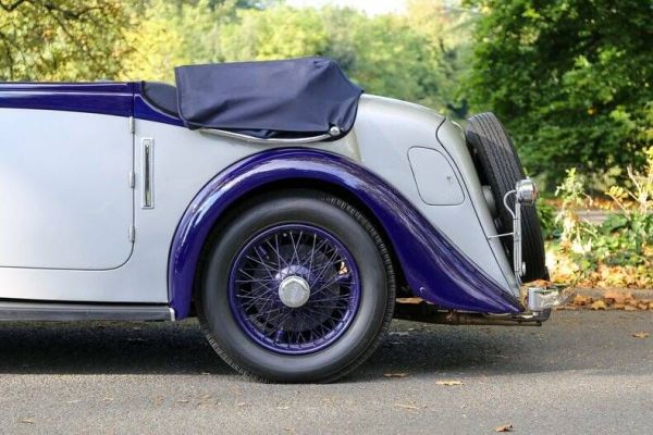 Bentley 4 1/4 Litre 1936 131222