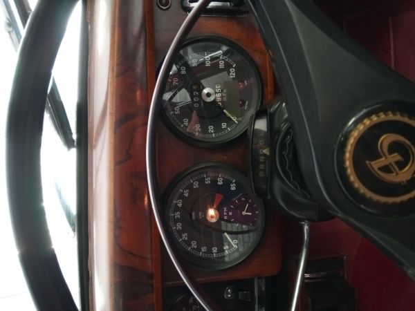 Daimler 2.5 Litre V8 1966 136440