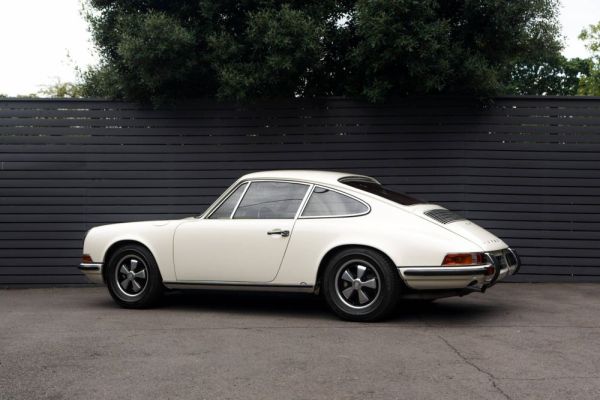 Porsche 911 2.0 E 1968 129724