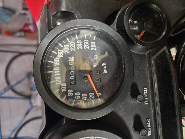 Kawasaki GPZ 1000 RZ 1987 136495