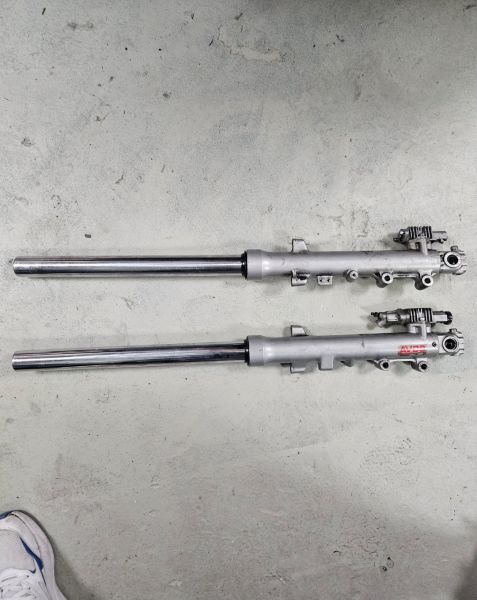 Kawasaki GPZ 1000 RZ 1987 136497