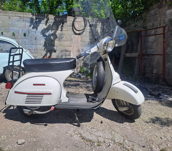 Piaggio Vespa 150 Sprint 1976