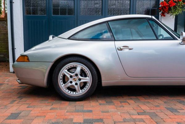 Porsche 911 Carrera 1998 35884