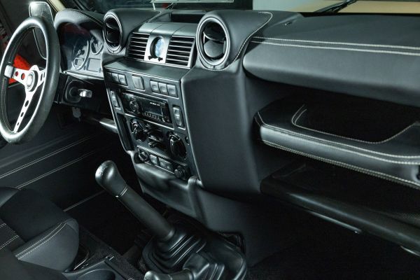 Land Rover Defender 110 2012 136703