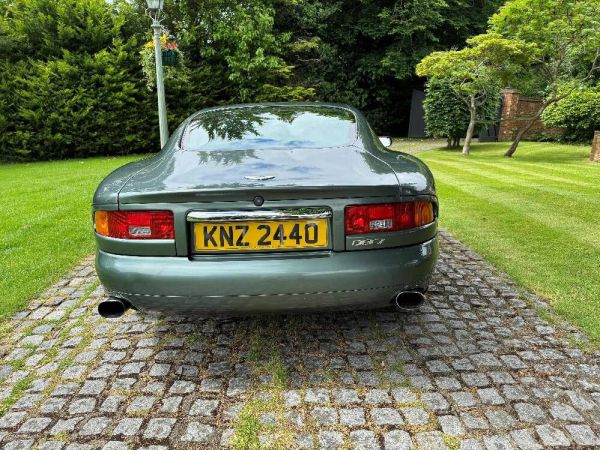 Aston Martin DB 7 1995 42812