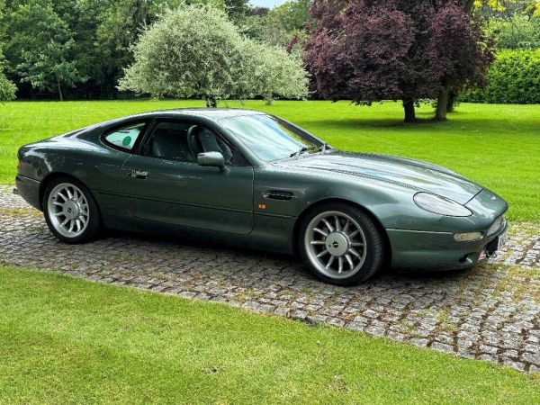 Aston Martin DB 7 1995 42814