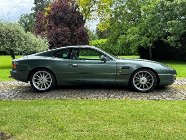 Aston Martin DB 7 1995 42815