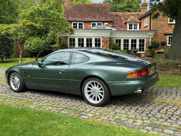 Aston Martin DB 7 1995 42816