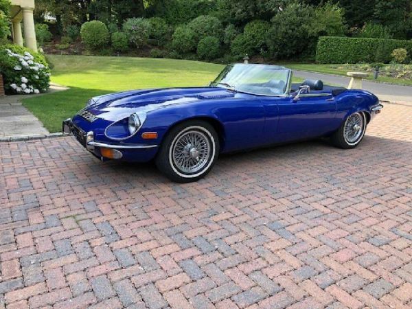 Jaguar E-Type V12 1974 42826