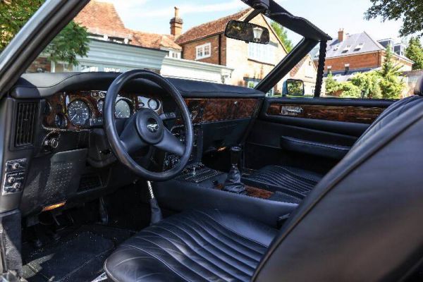 Aston Martin V8 Volante 1986 64387