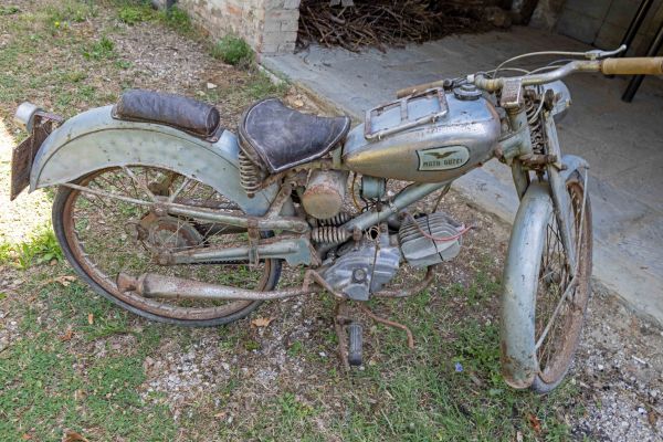 Moto Guzzi 65 Guzzino 1947