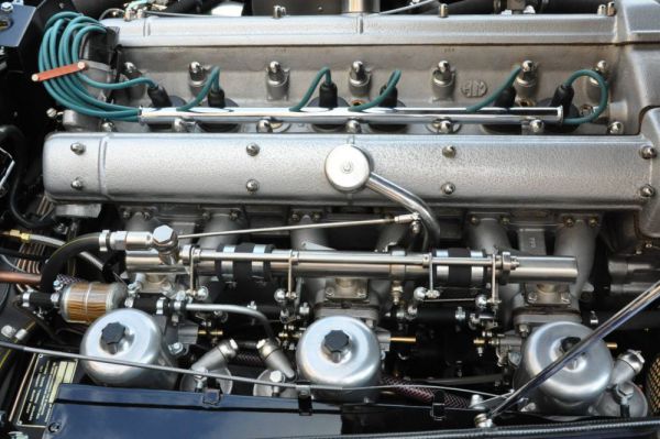 Aston Martin DB 6 1967 42191