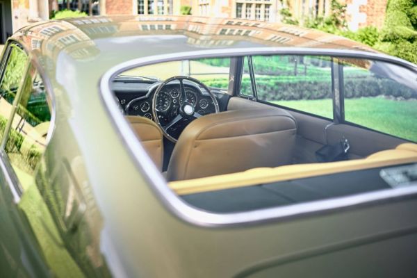 Aston Martin DB 6 Mk II 1970 124375