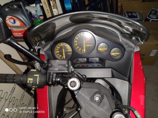 Honda VF 1000-F 1985 136855