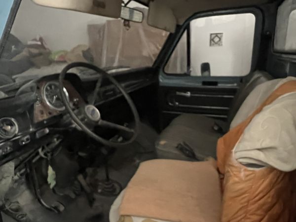 Ford Transit 1975 137000