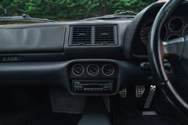 Ferrari F 355 GTS 1996 98370