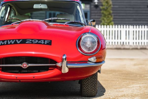 Jaguar E-Type (2+2) 1967 126431