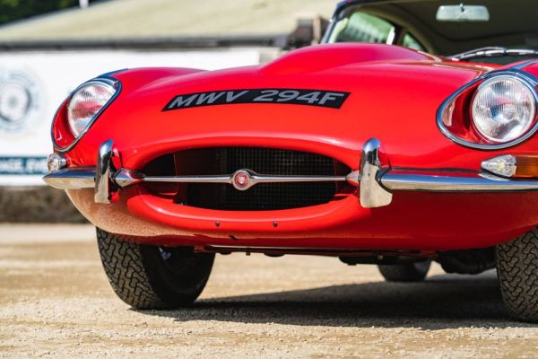 Jaguar E-Type (2+2) 1967 126432