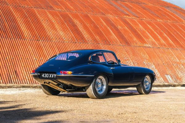 Jaguar E-Type "Lightweight" 1962 128201