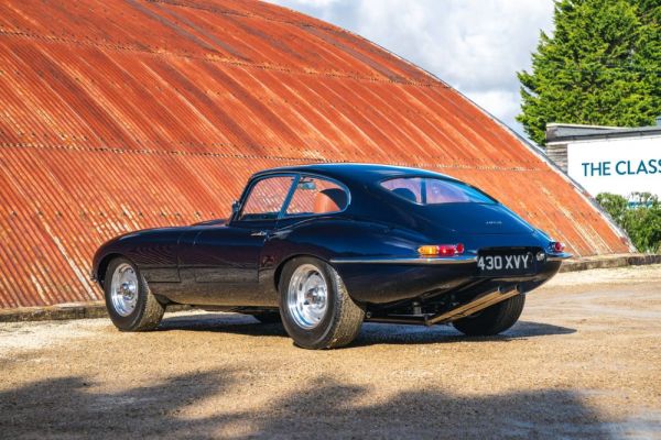 Jaguar E-Type "Lightweight" 1962 128202