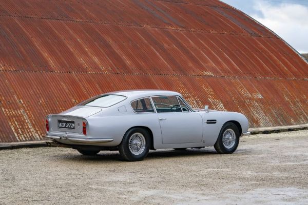 Aston Martin DB 6 1967 130010