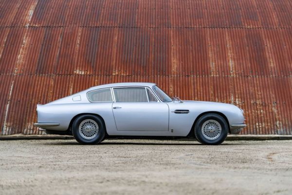 Aston Martin DB 6 1967 130012