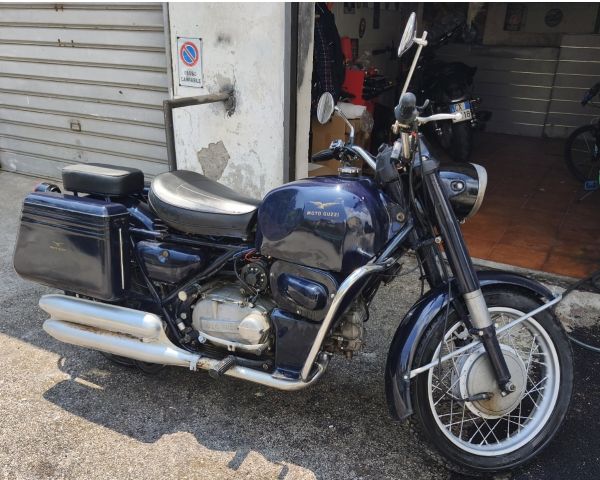 Moto Guzzi Nuovo Falcone 1982