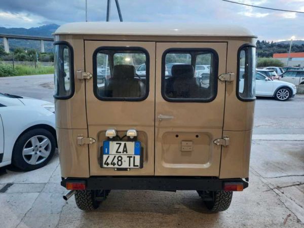 Toyota Land Cruiser BJ 40 1978 137085