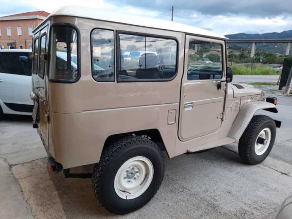 Toyota Land Cruiser BJ 40 1978 137087