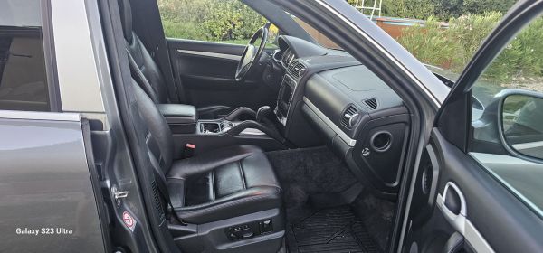 Porsche Cayenne Turbo 2004 137155