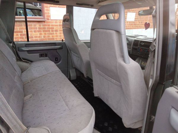 Land Rover Discovery 4.0 HSE 1999 51327