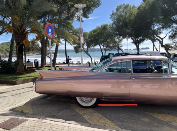 Cadillac Series 62 1960 137167