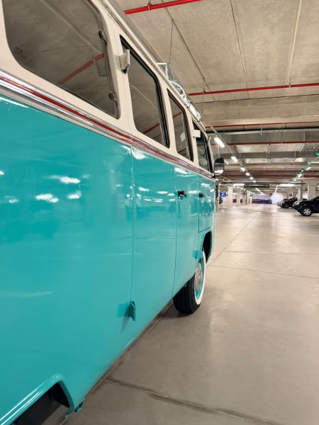 Volkswagen T2b Kombi 1993 137261