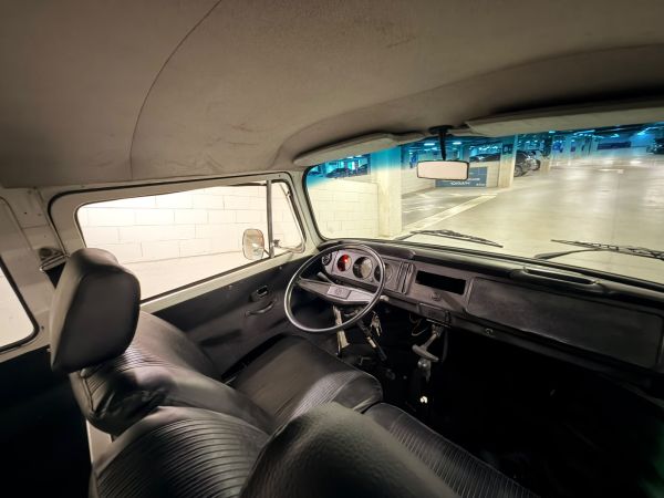 Volkswagen T2b Kombi 1993 137264