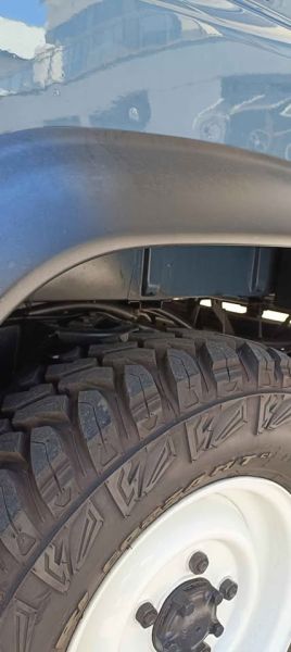 Land Rover Defender 90 1998 137308