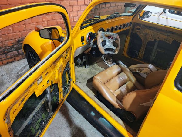 Volkswagen Super Beetle 1972 137375