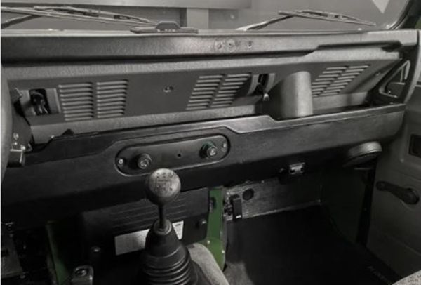 Land Rover Defender 110 2000 137694