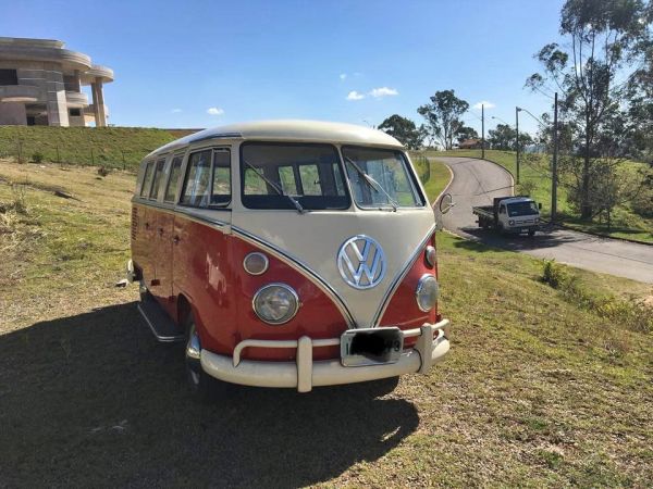 Volkswagen 6 doors Brazilian split window bus 1975 137698