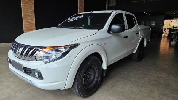 Mitsubishi Armored B6 2024 137729