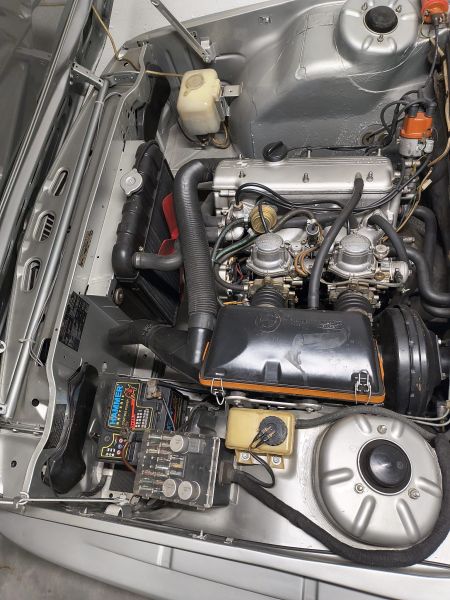 BMW 520 1974 137771
