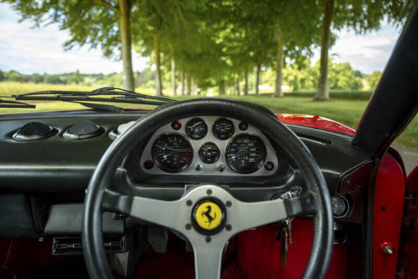 Ferrari 308 GTB 1977 61124