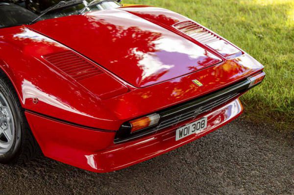 Ferrari 308 GTB 1977 61129