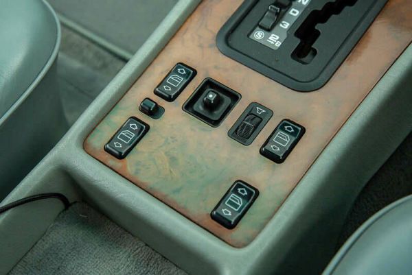 Mercedes-Benz 420 SEC 1989 62290