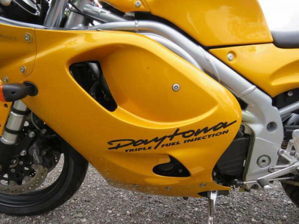 Triumph Daytona T595 1997 72757