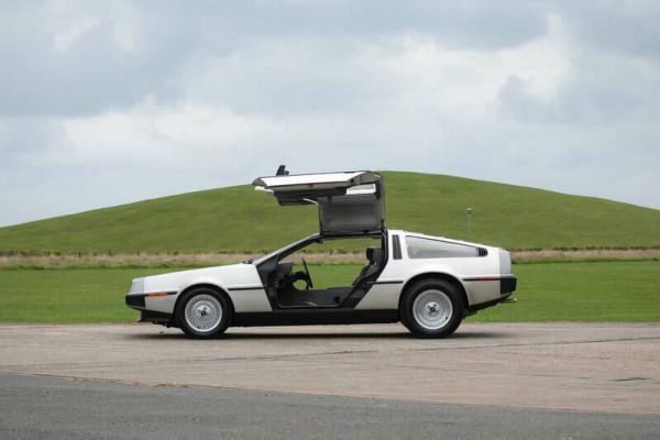 DeLorean DMC-12 1983 74317