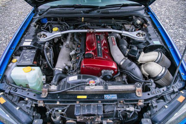 Nissan Skyline GT-R 1999 80685